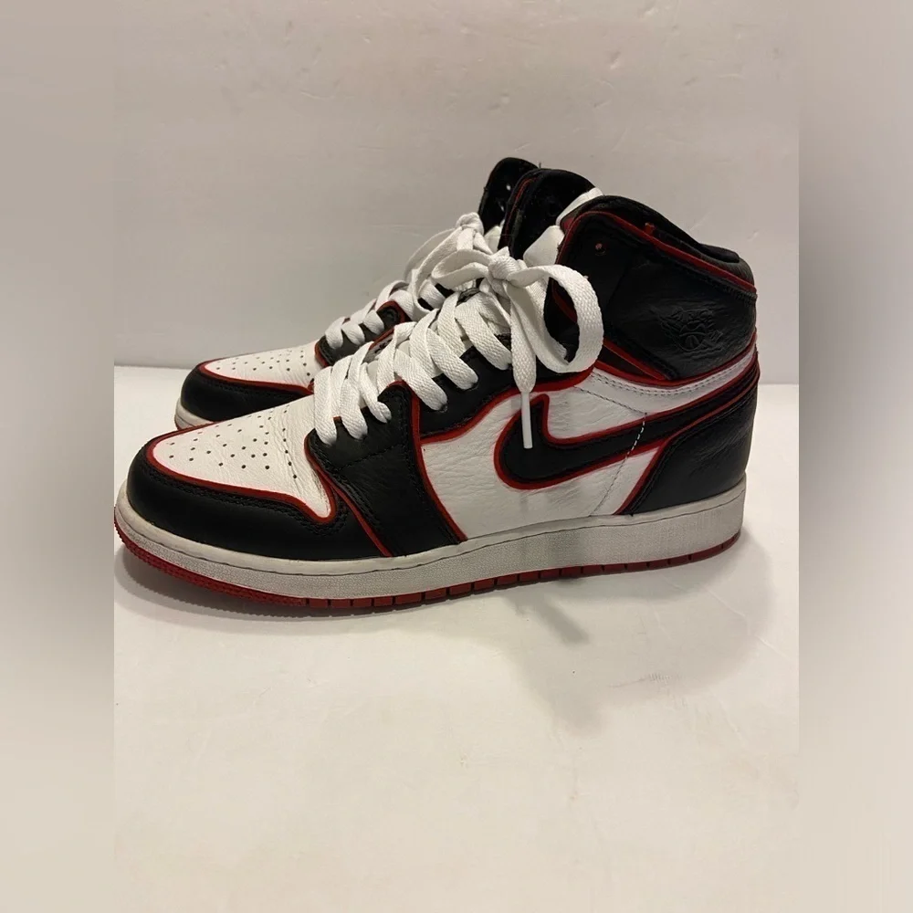 NIKE AIR JORDAN 1 RETRO HIGH OG BLOODLINE SZ 7Y 575441-062 AUTHENTIC